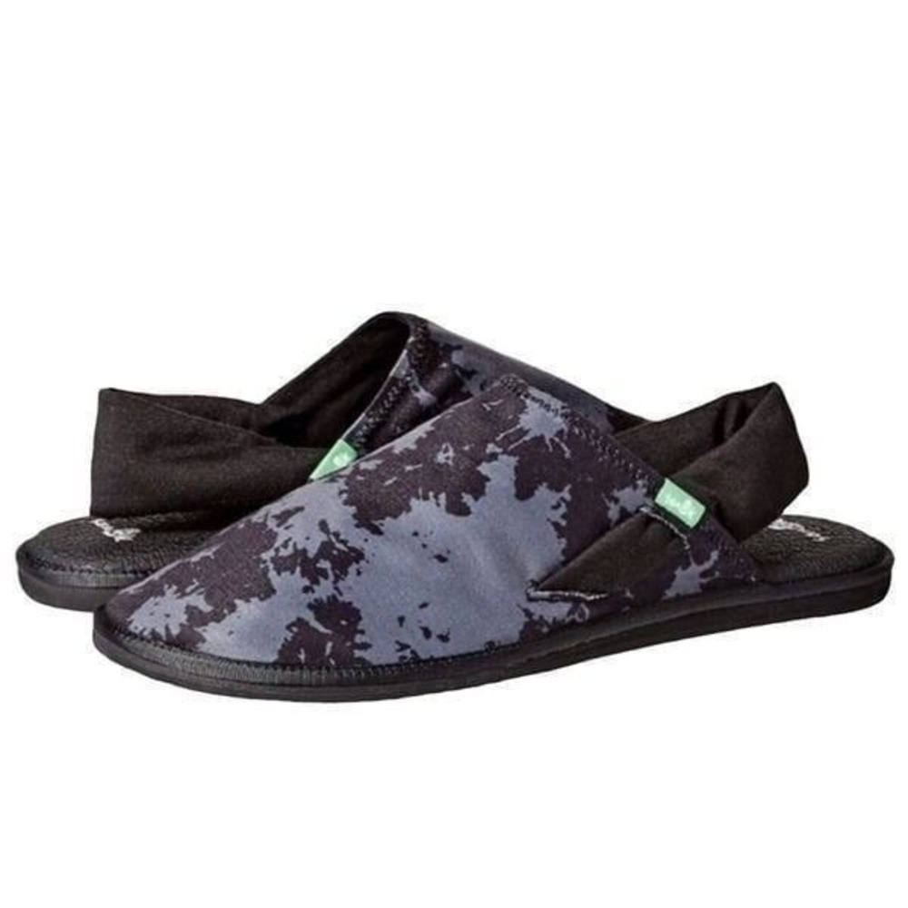 Sanuk Woman's Black & Gray Camo Slip On Clog New